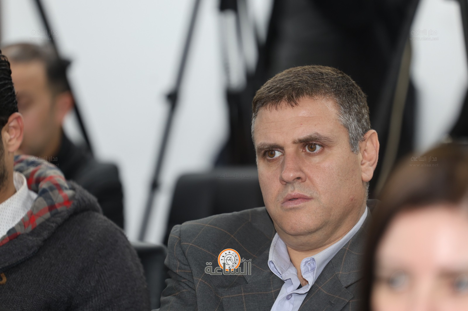 Madar Al-Saa Images 0.1408520890802376