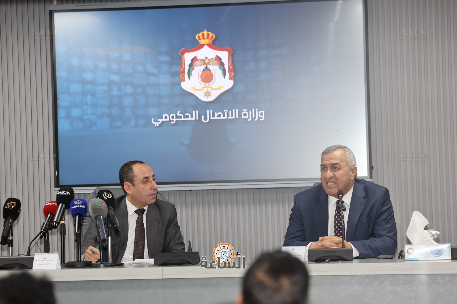 Madar Al-Saa Images 0.7979413798944794