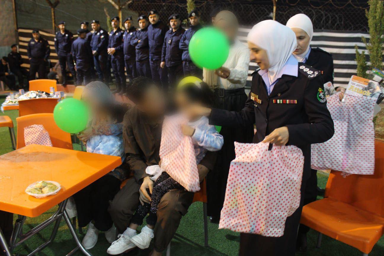 Madar Al-Saa Images 0.2648859910676289