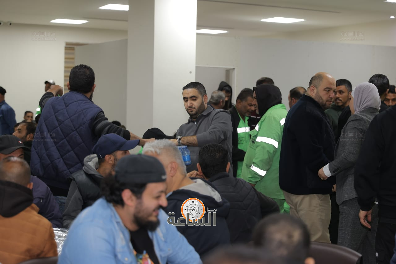 Madar Al-Saa Images 0.4896866686546928