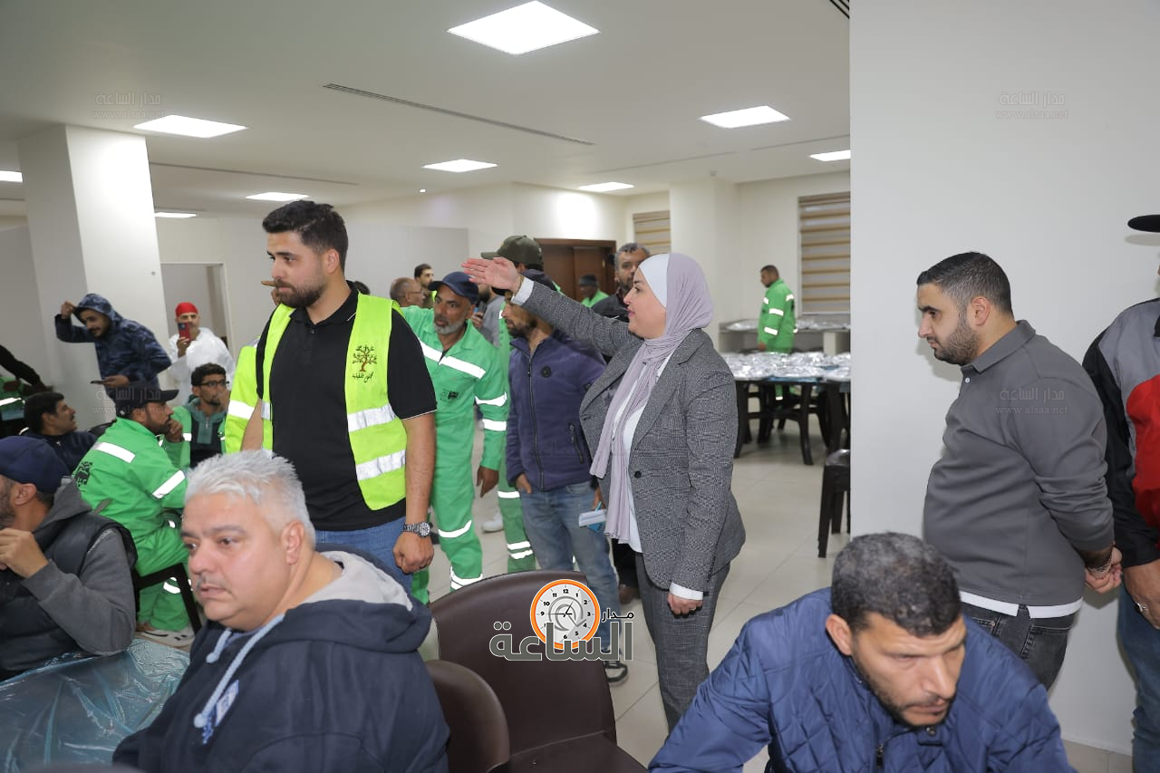 Madar Al-Saa Images 0.7492493097594386