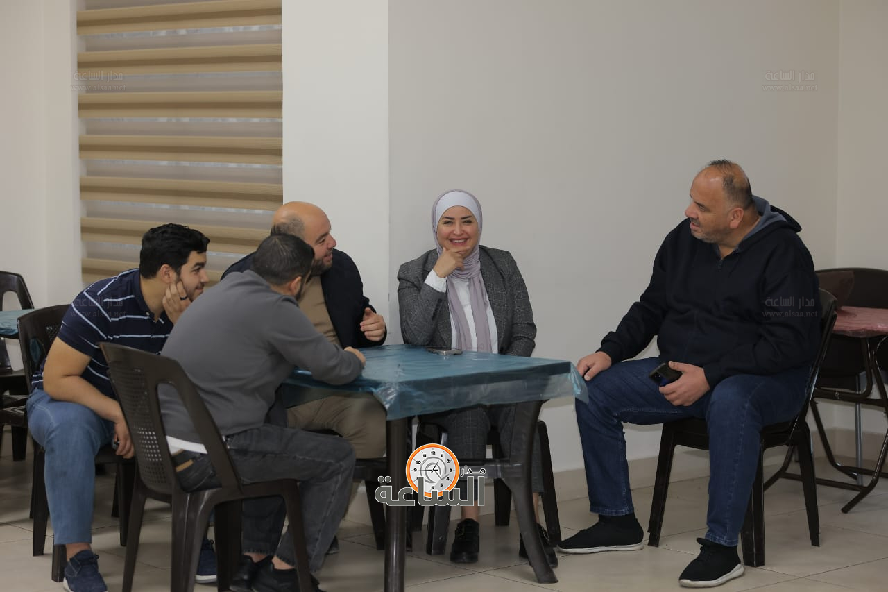 Madar Al-Saa Images 0.9904402968079713