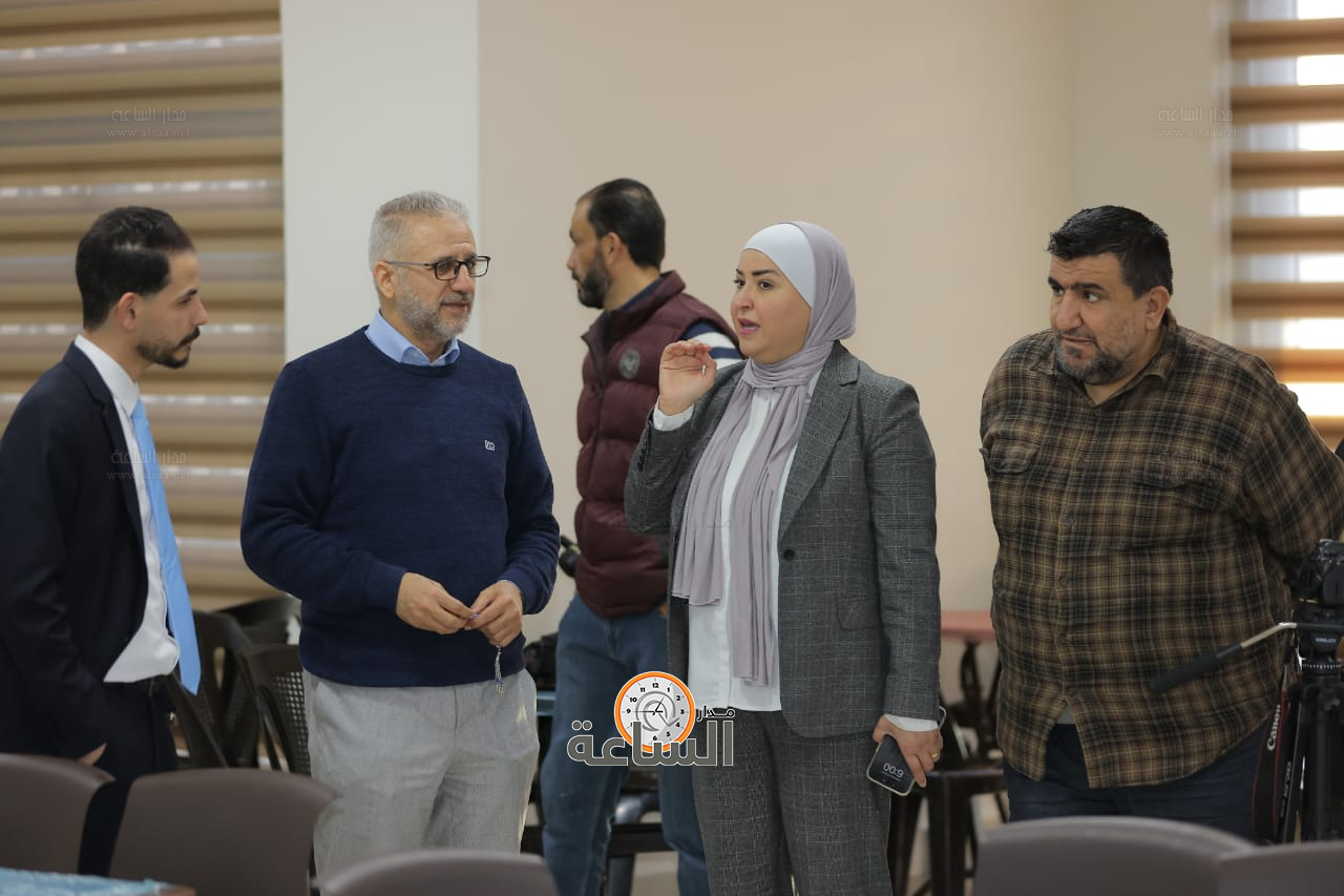 Madar Al-Saa Images 0.1410555940118552