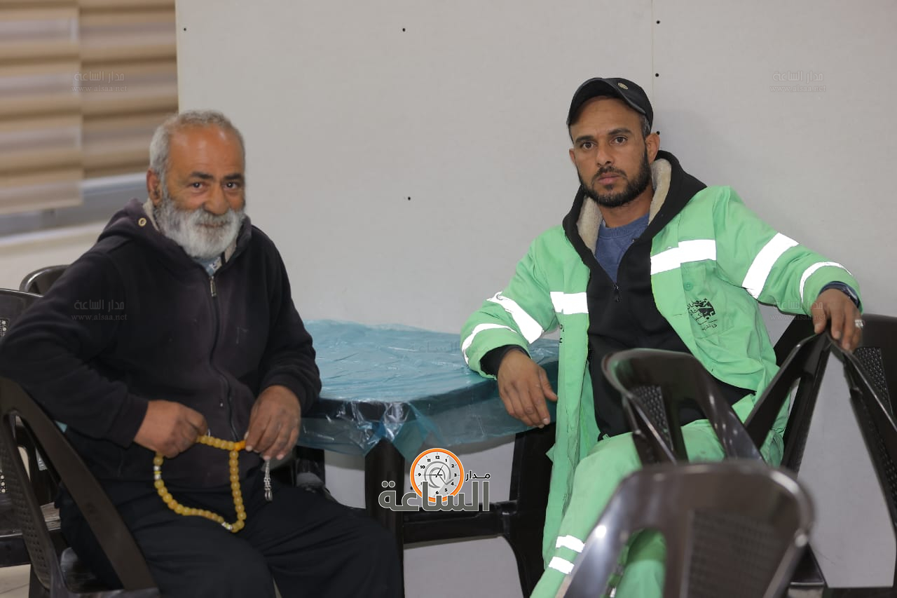 Madar Al-Saa Images 0.4242474146937645