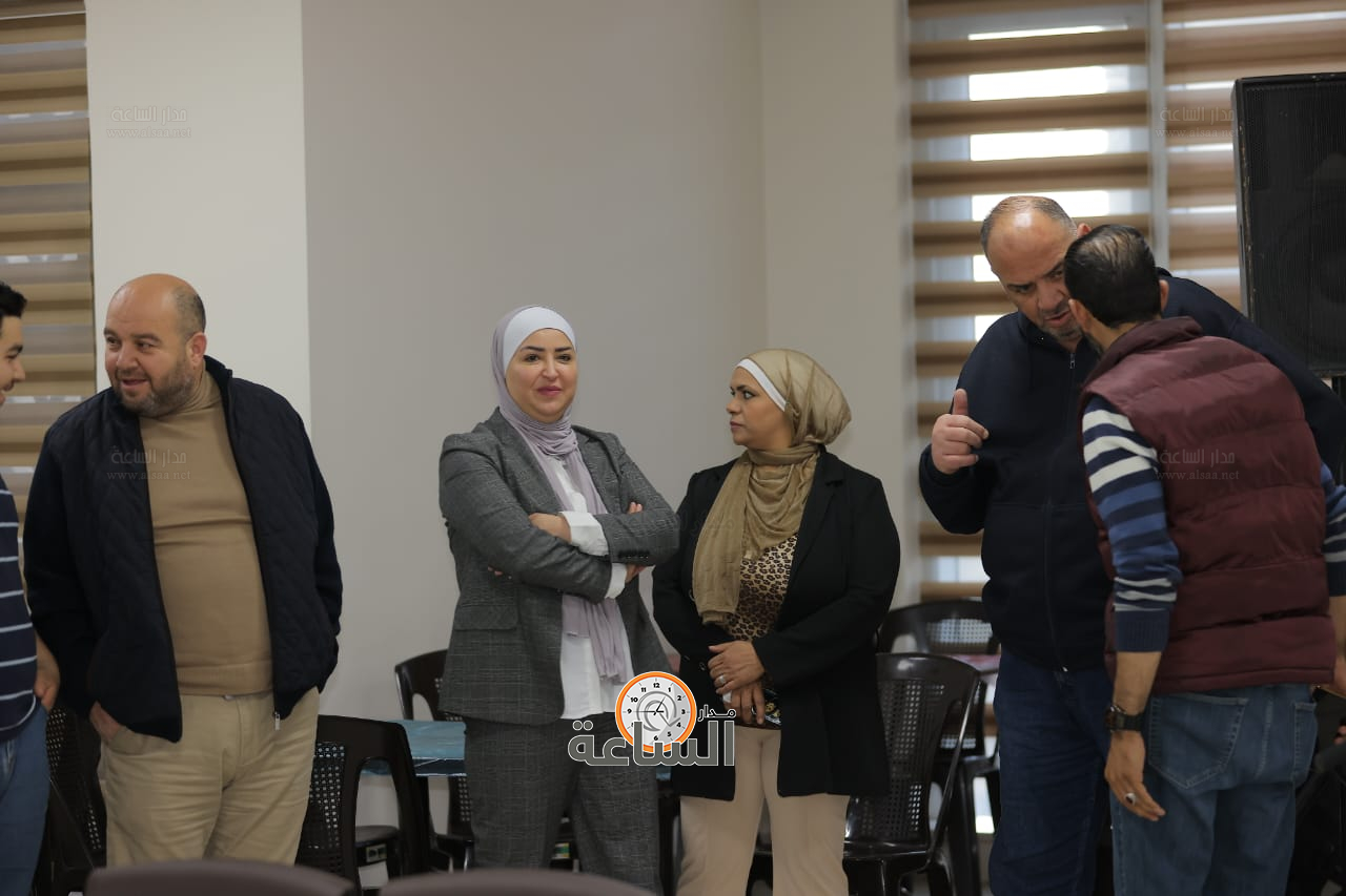 Madar Al-Saa Images 0.906491421070905