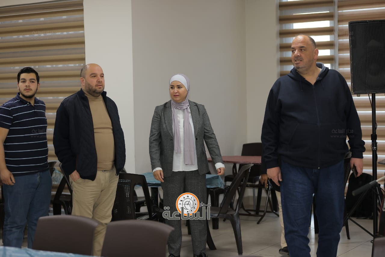 Madar Al-Saa Images 0.49248186259808335