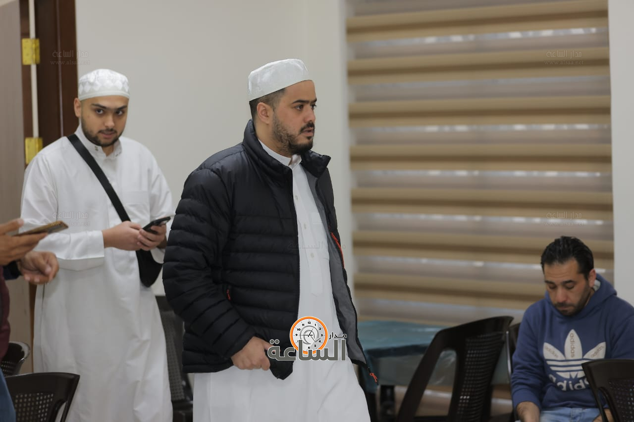 Madar Al-Saa Images 0.015019767270298523