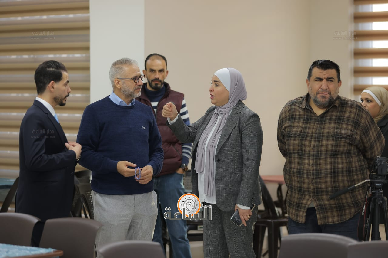 Madar Al-Saa Images 0.6170934656081564