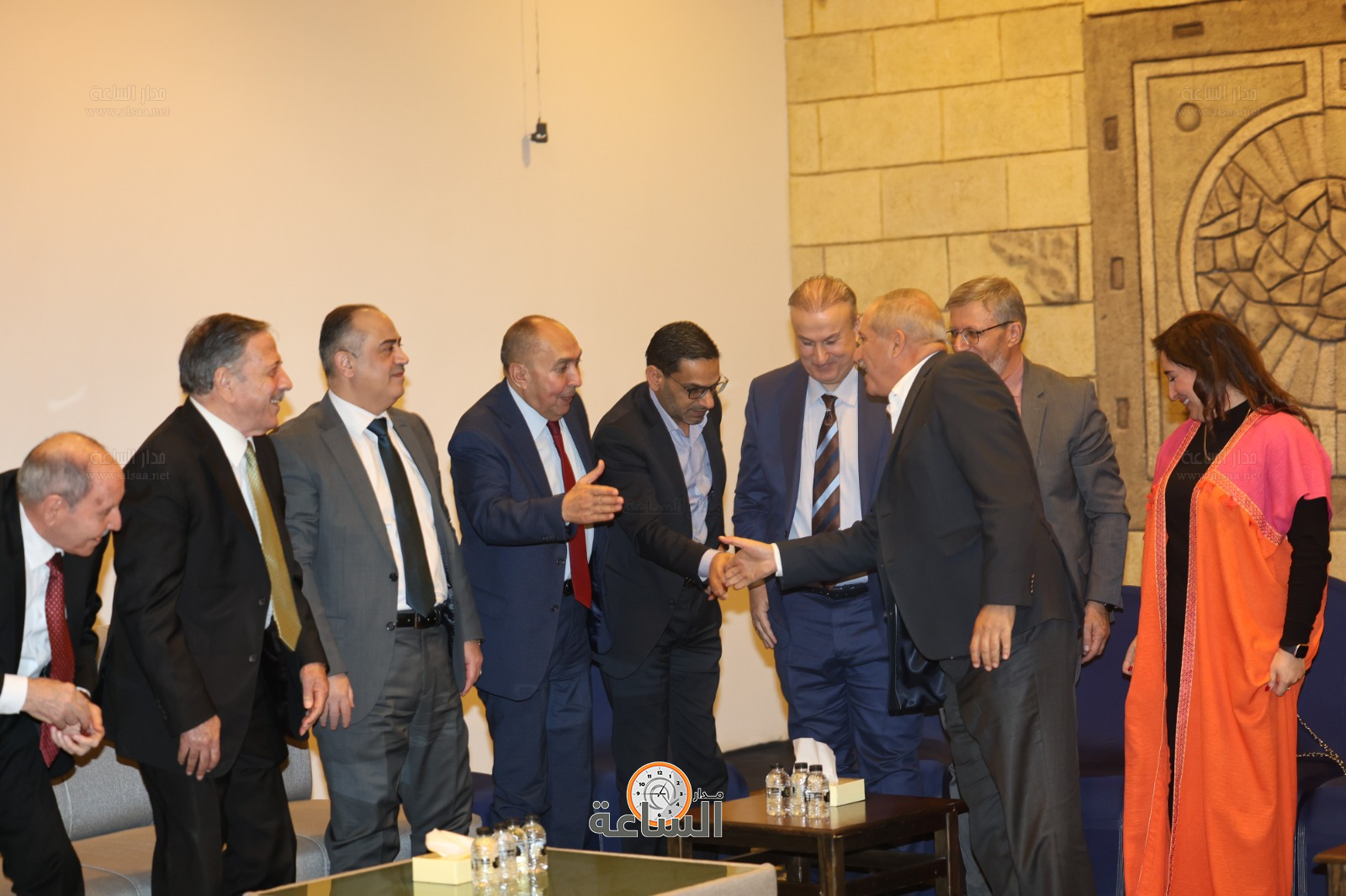 Madar Al-Saa Images 0.44959609426758296