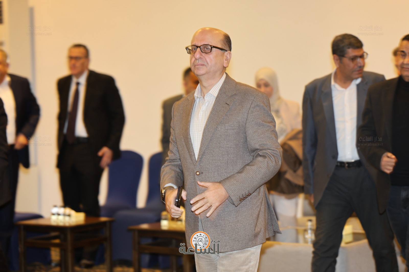 Madar Al-Saa Images 0.6659160651212197