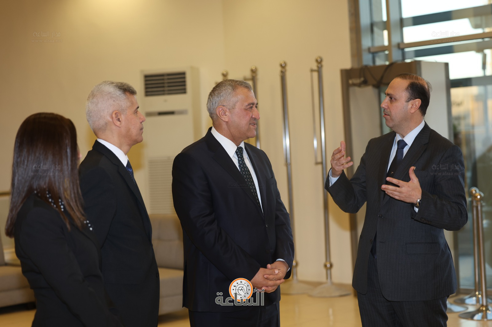 Madar Al-Saa Images 0.4721682923903552