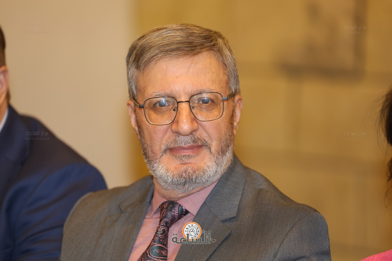 Madar Al-Saa Images 0.5057242586413382