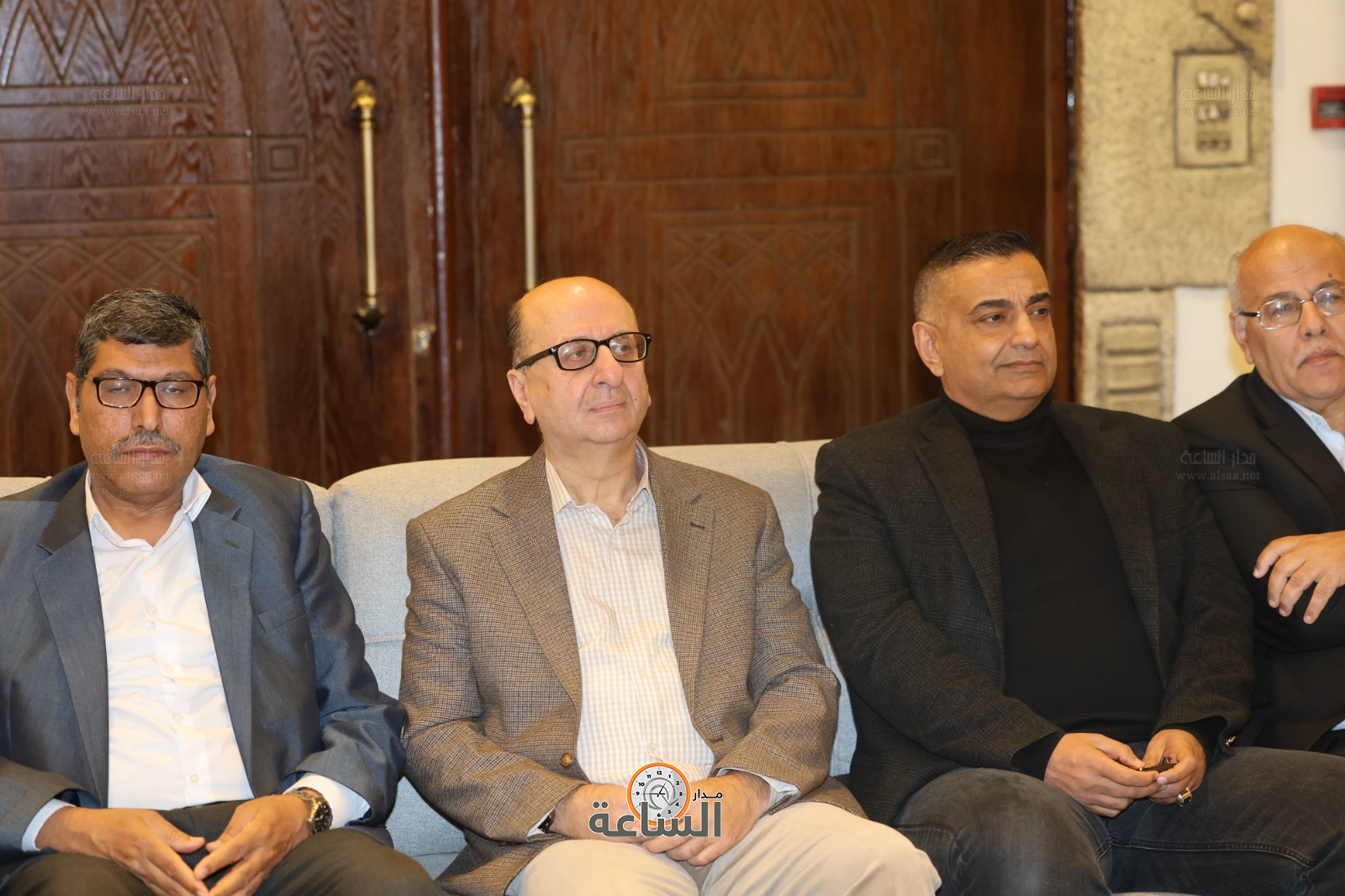 Madar Al-Saa Images 0.24055468426239246