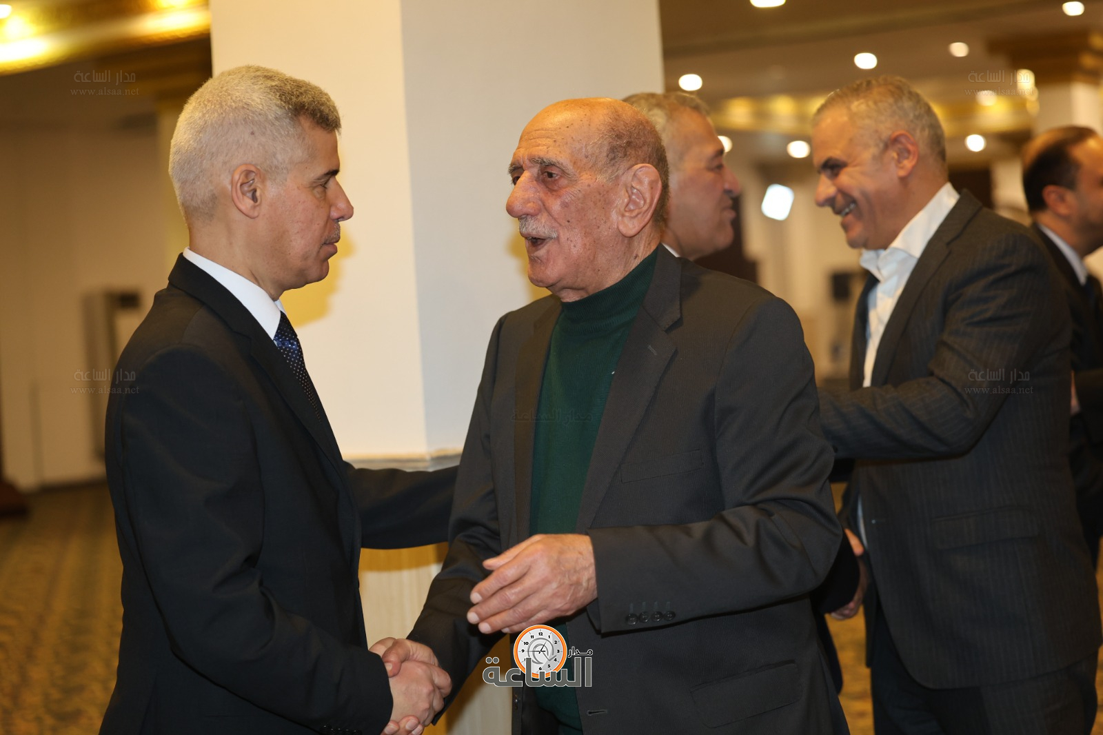 Madar Al-Saa Images 0.9891092911323855