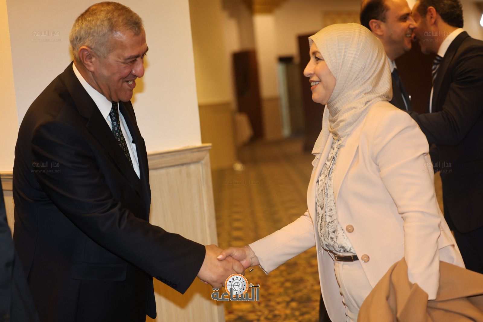 Madar Al-Saa Images 0.8591322782089907