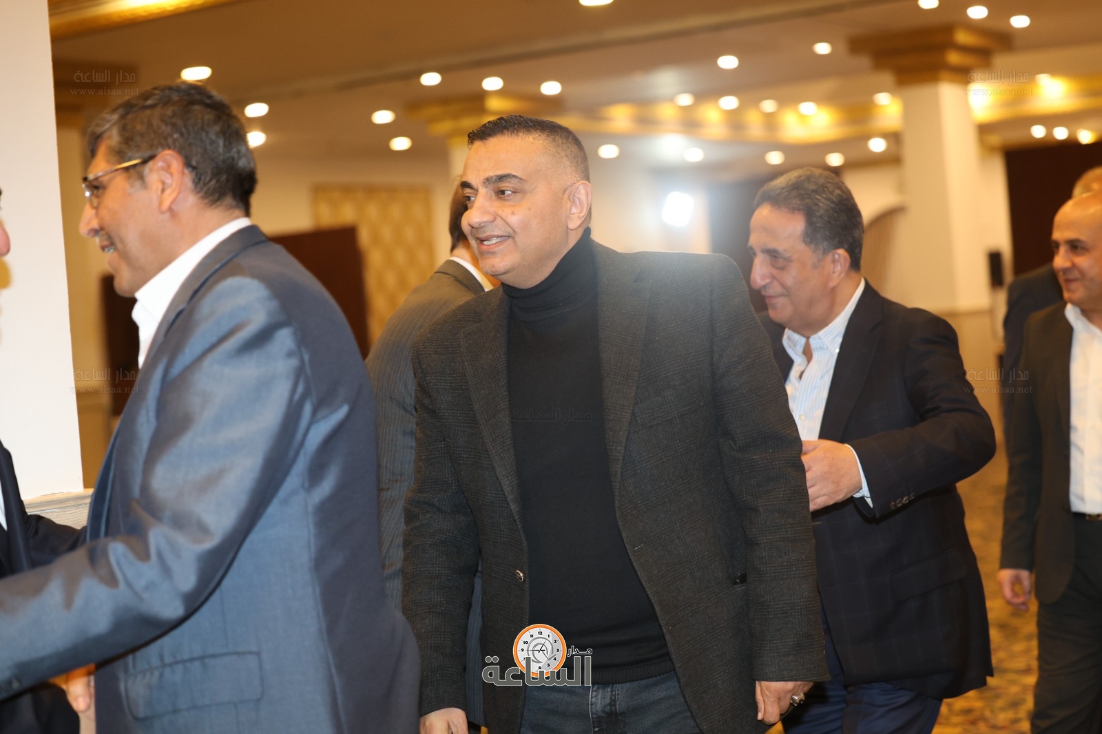 Madar Al-Saa Images 0.15760348218164877