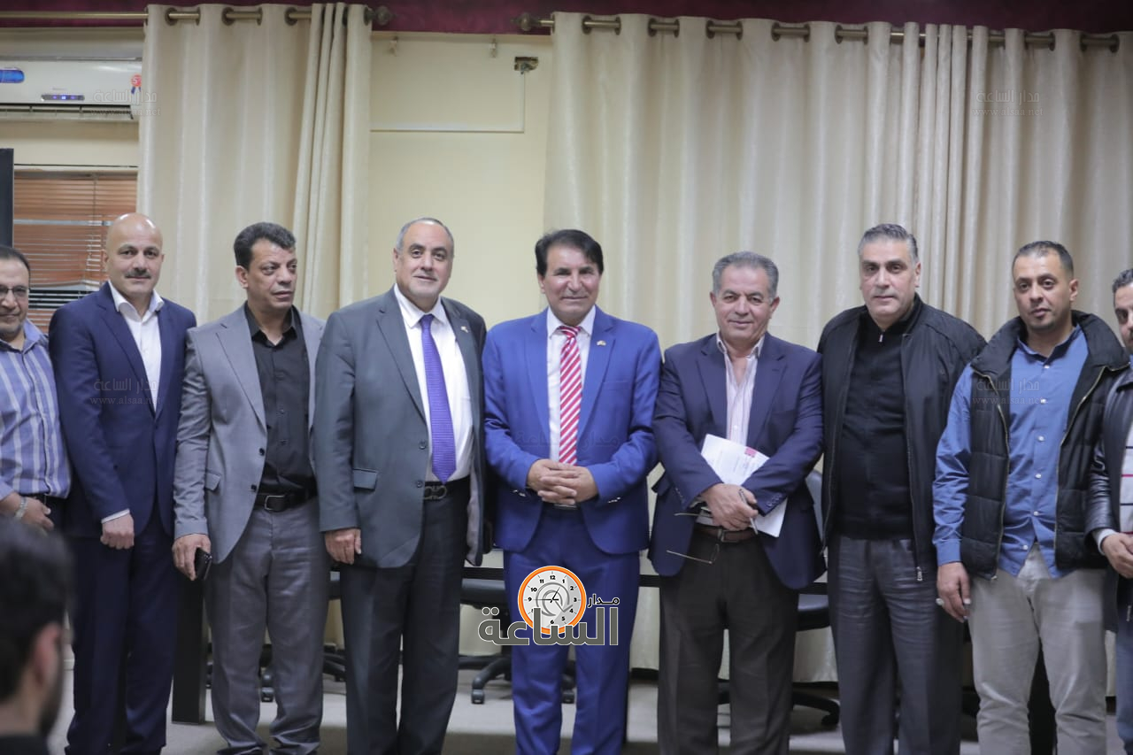 Madar Al-Saa Images 0.43631656123215645