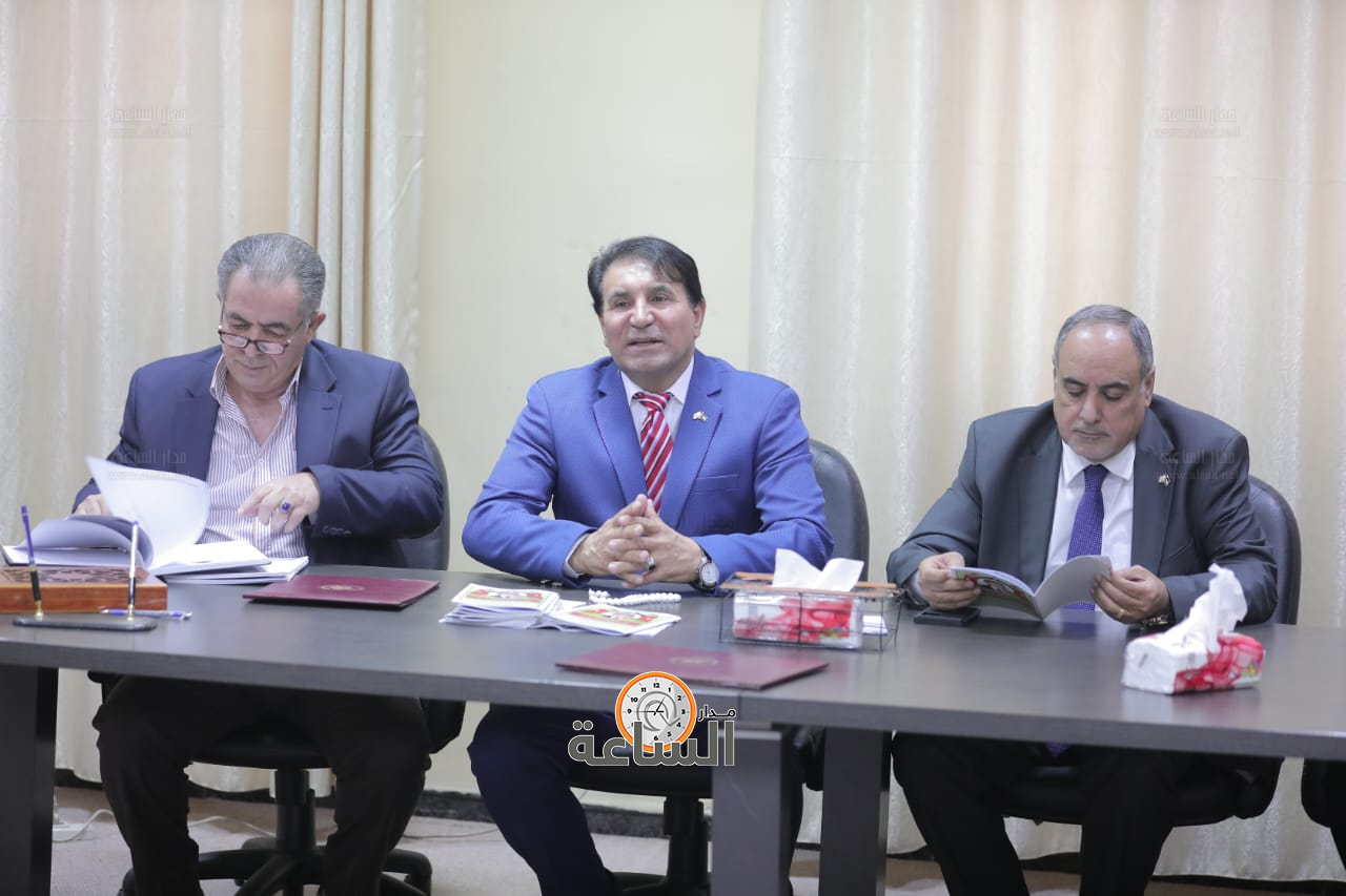 Madar Al-Saa Images 0.6105737529244051