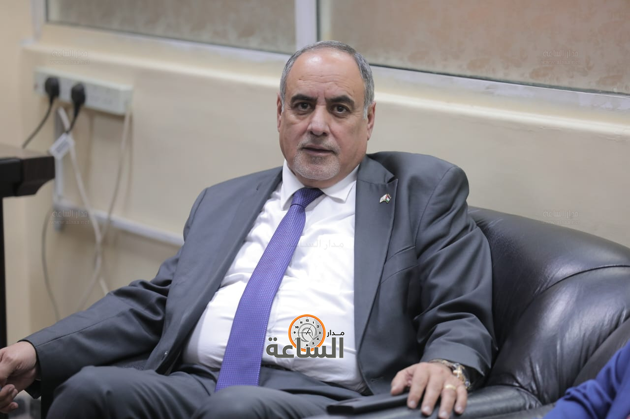 Madar Al-Saa Images 0.8045926058543018