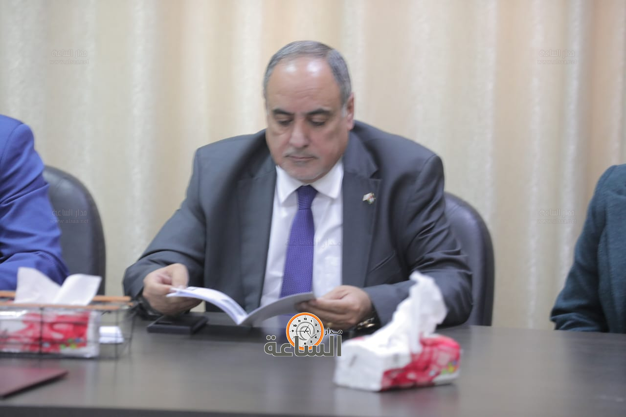 Madar Al-Saa Images 0.2856250526725115