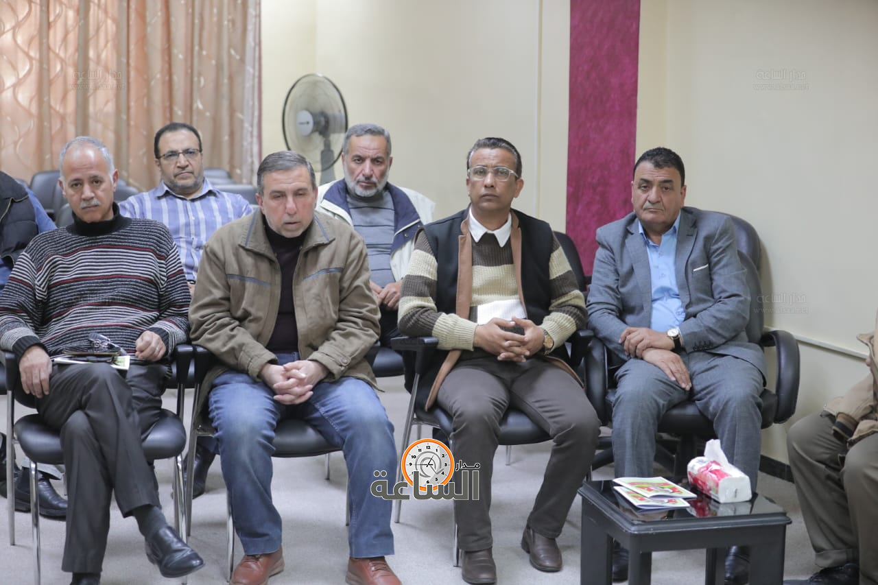 Madar Al-Saa Images 0.547853365948294