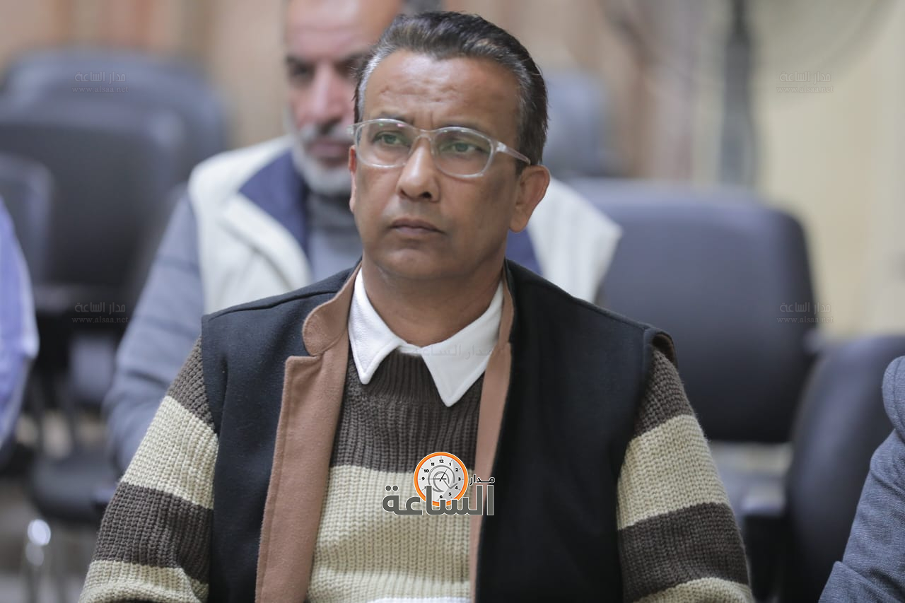 Madar Al-Saa Images 0.4365992232555238