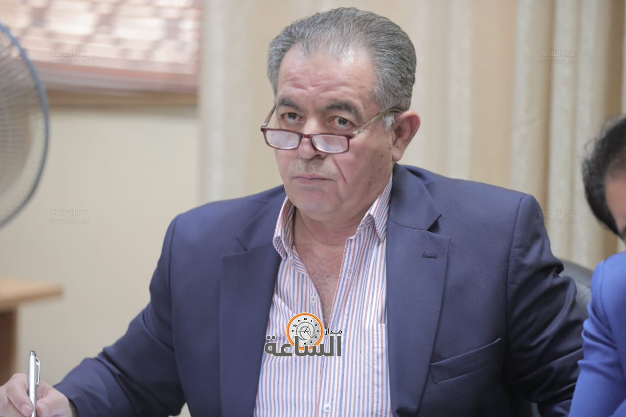 Madar Al-Saa Images 0.4880299432132458