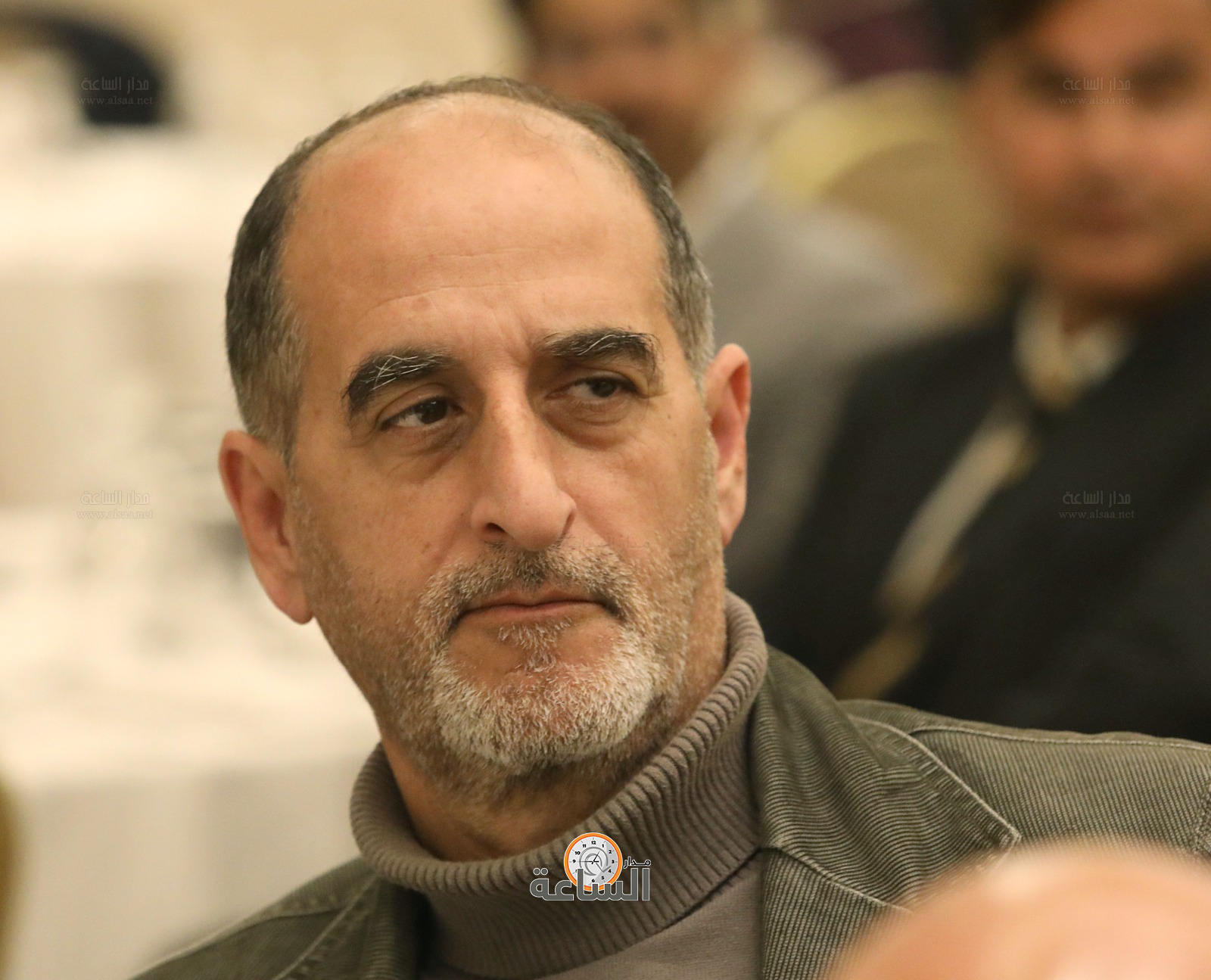 Madar Al-Saa Images 0.39319107097588235