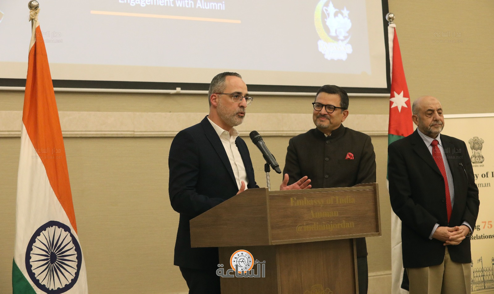 Madar Al-Saa Images 0.7015413394546182