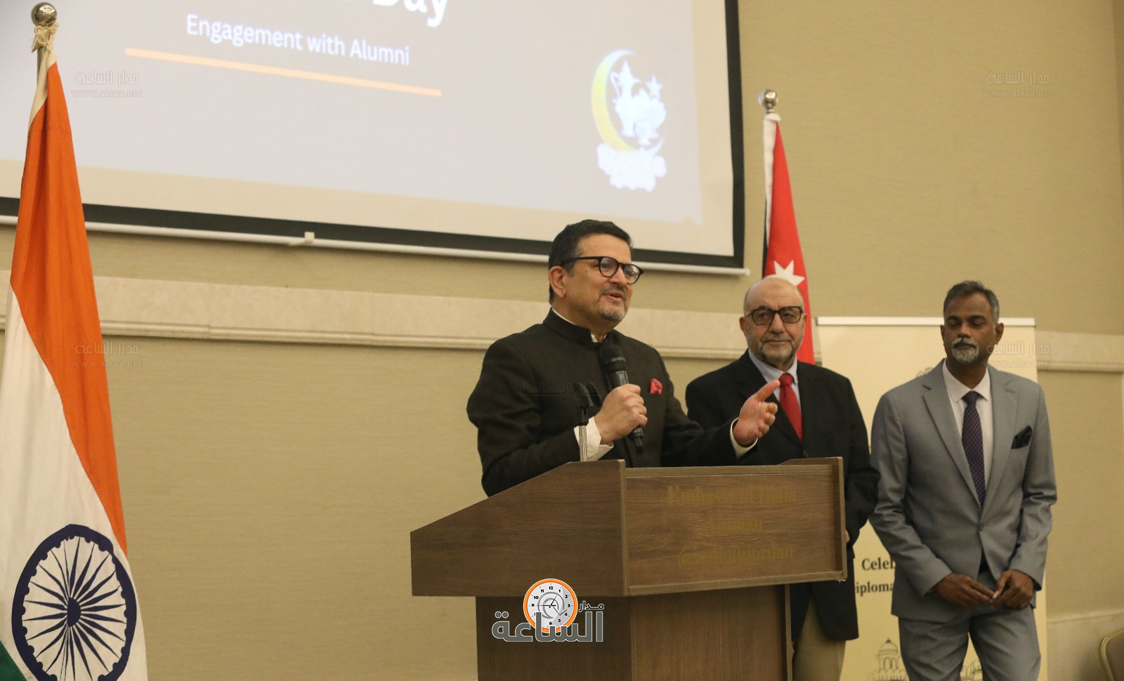 Madar Al-Saa Images 0.6368345504319981