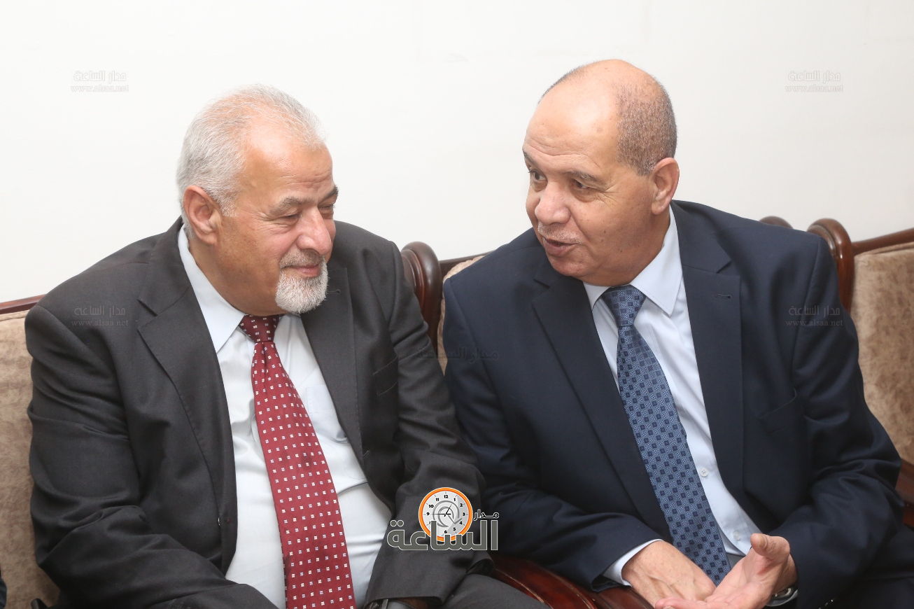 Madar Al-Saa Images 0.1881366590479978