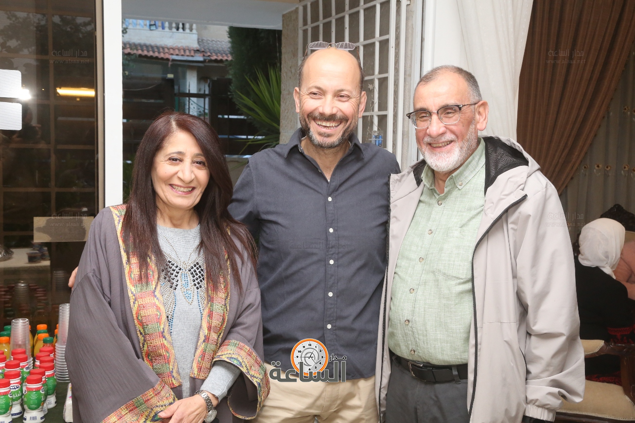 Madar Al-Saa Images 0.7048053541400483