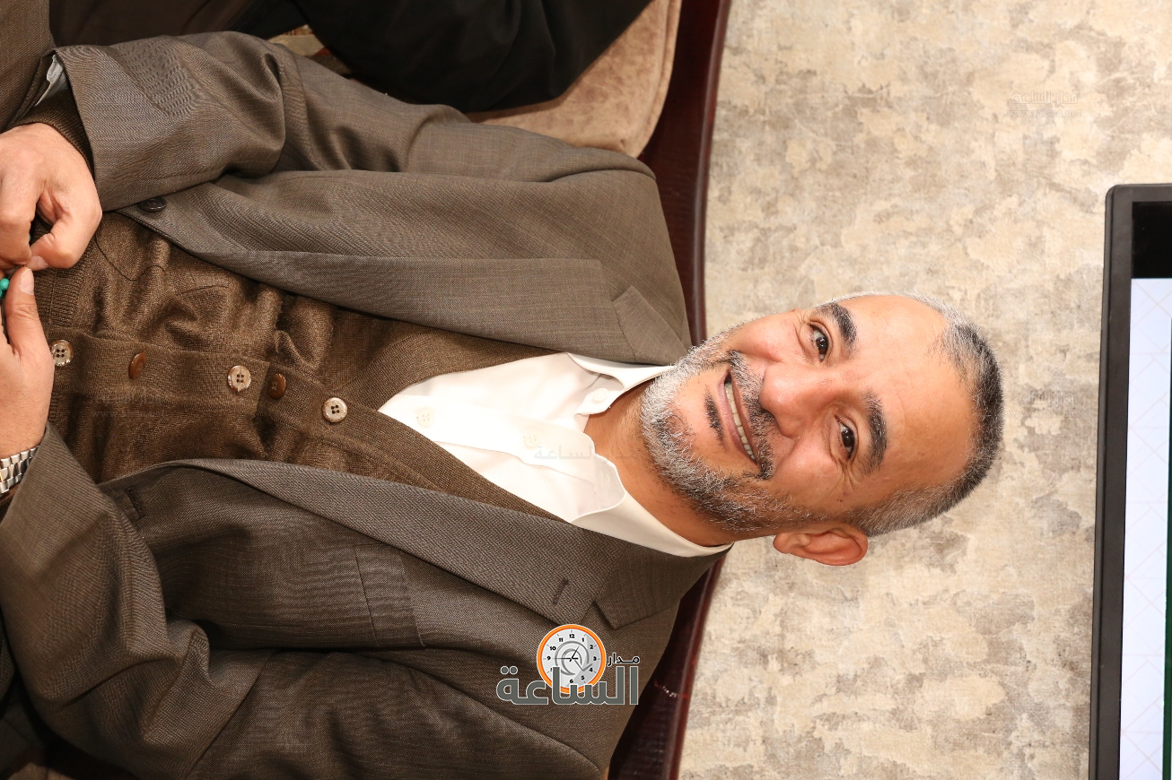 Madar Al-Saa Images 0.4624395593779529