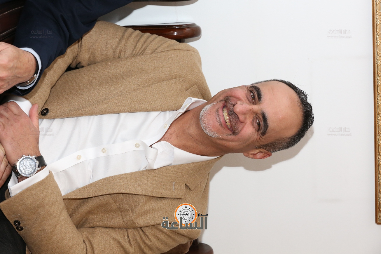 Madar Al-Saa Images 0.8073175595953794