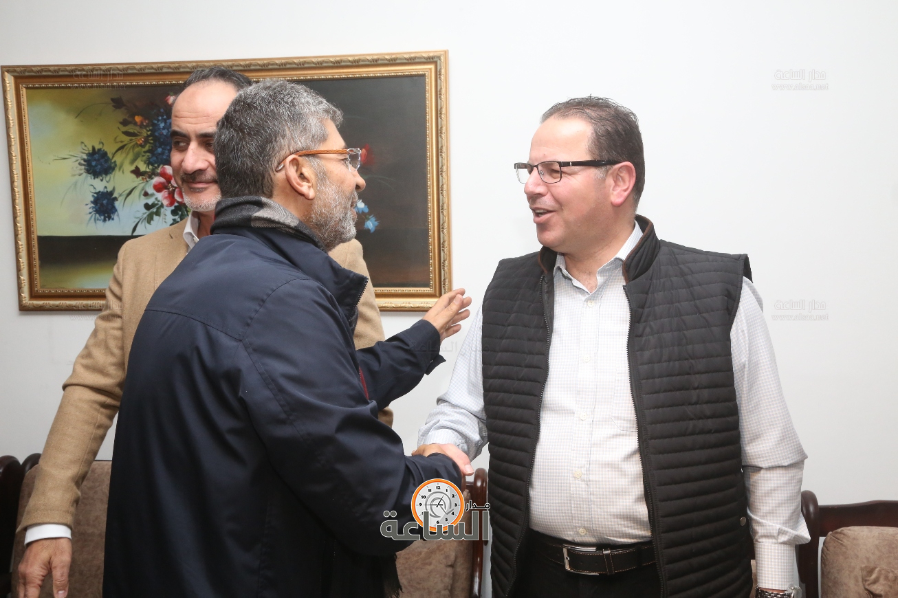 Madar Al-Saa Images 0.6472867924470138