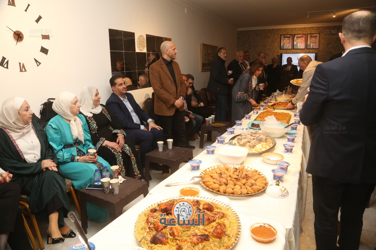 Madar Al-Saa Images 0.5530526309069956