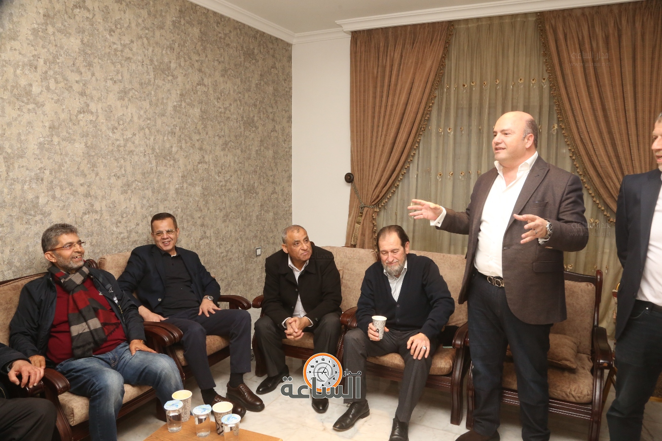 Madar Al-Saa Images 0.6340180504805641