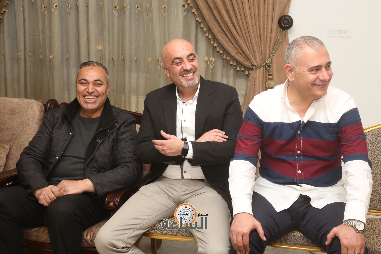 Madar Al-Saa Images 0.8296655463643419