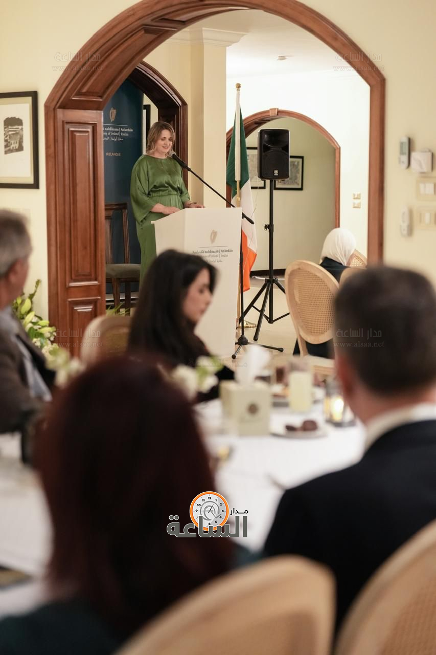 Madar Al-Saa Images 0.16599977643368424