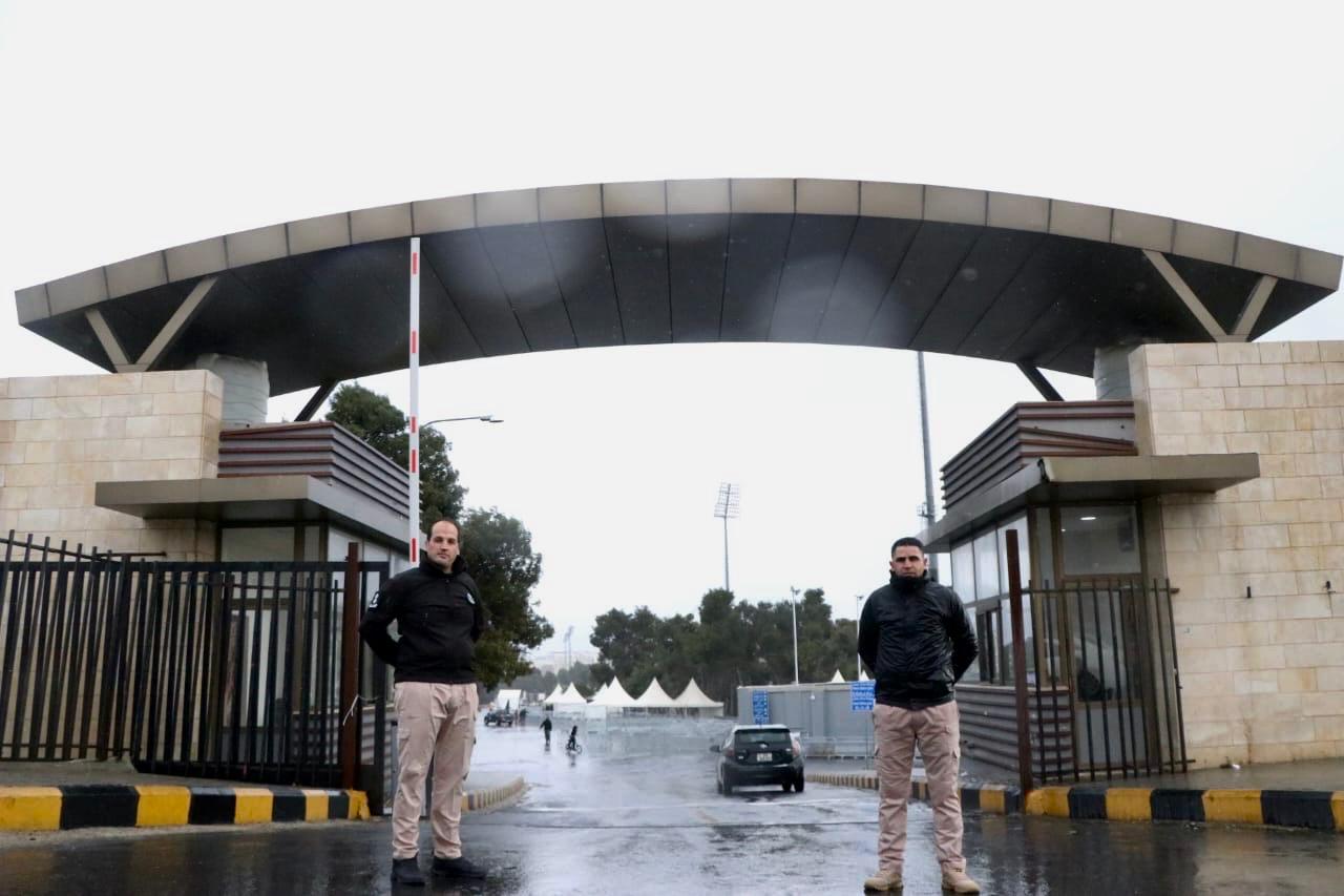 Madar Al-Saa Images 0.44172449091104937