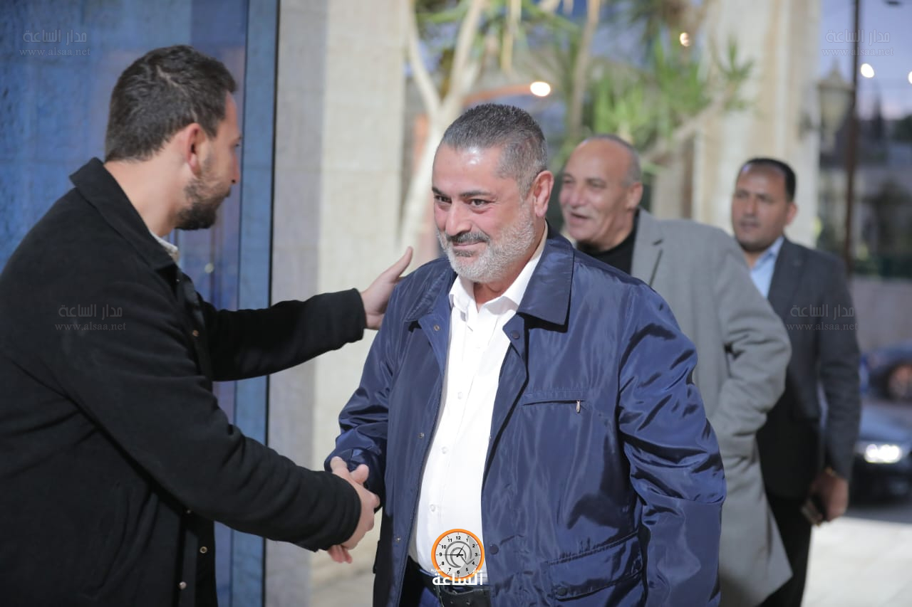 Madar Al-Saa Images 0.7803450681772901