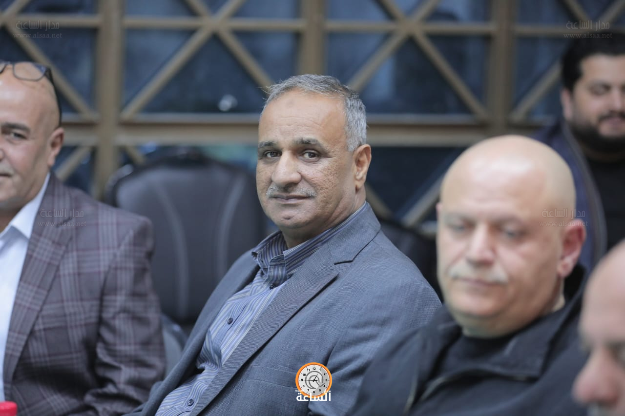 Madar Al-Saa Images 0.8722375613494924