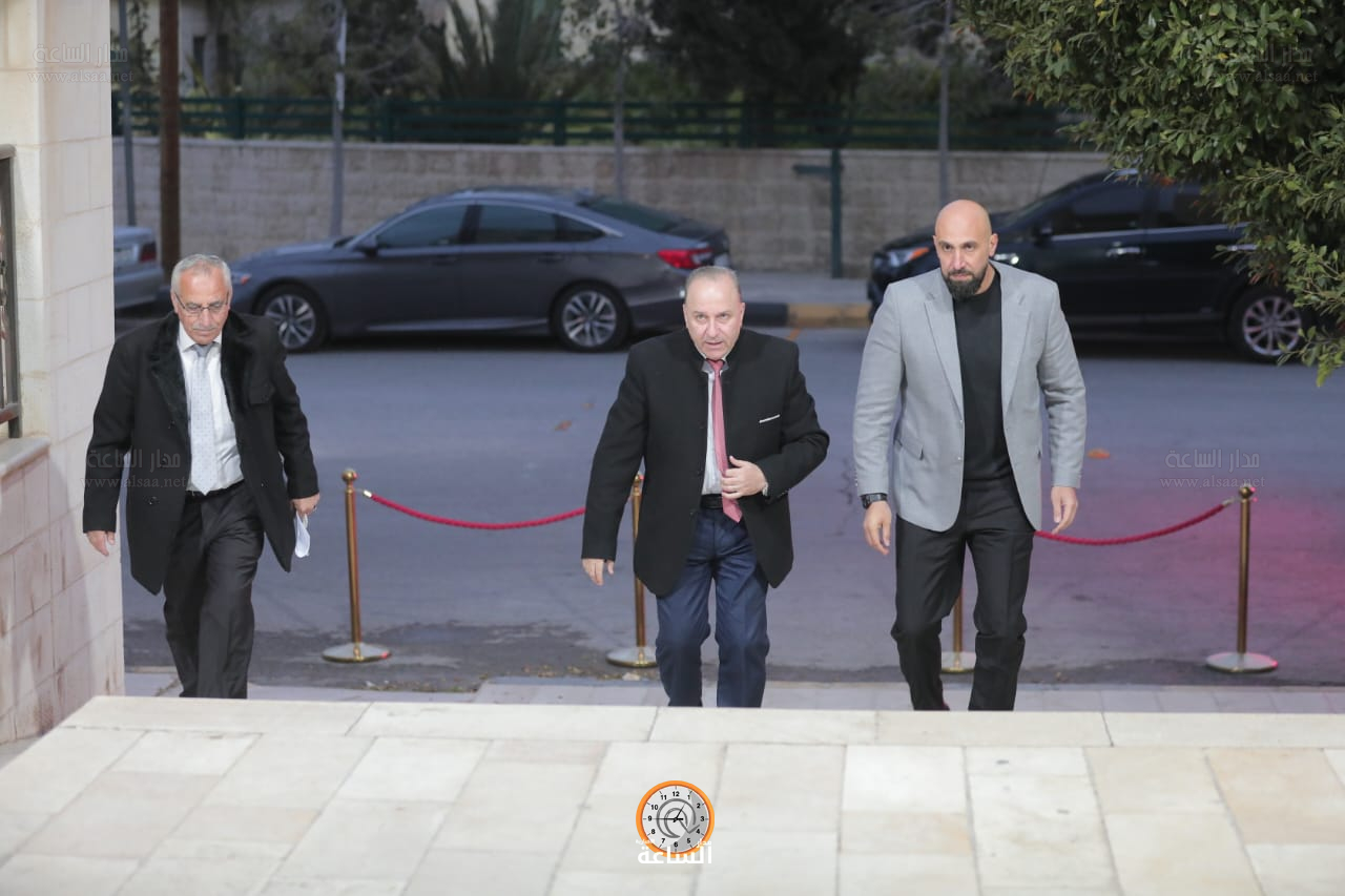 Madar Al-Saa Images 0.7500515798983041