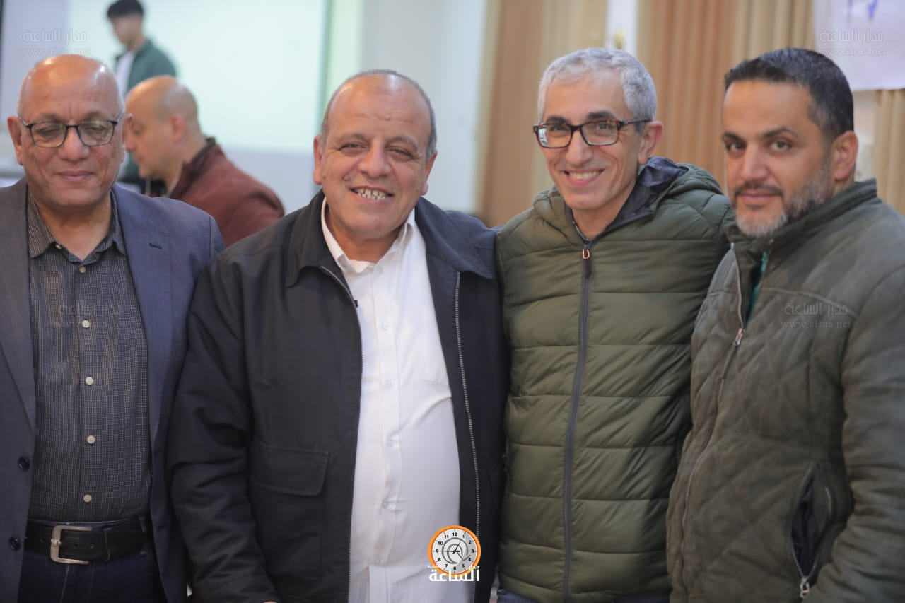 Madar Al-Saa Images 0.9965658352860096