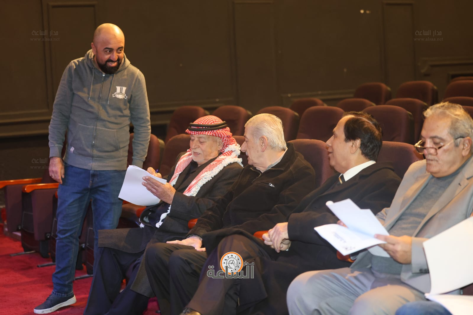 Madar Al-Saa Images 0.9115576799996272