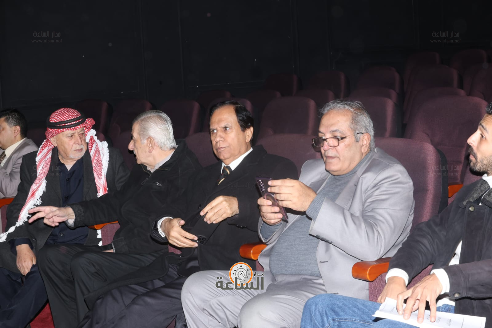 Madar Al-Saa Images 0.32351469706075786