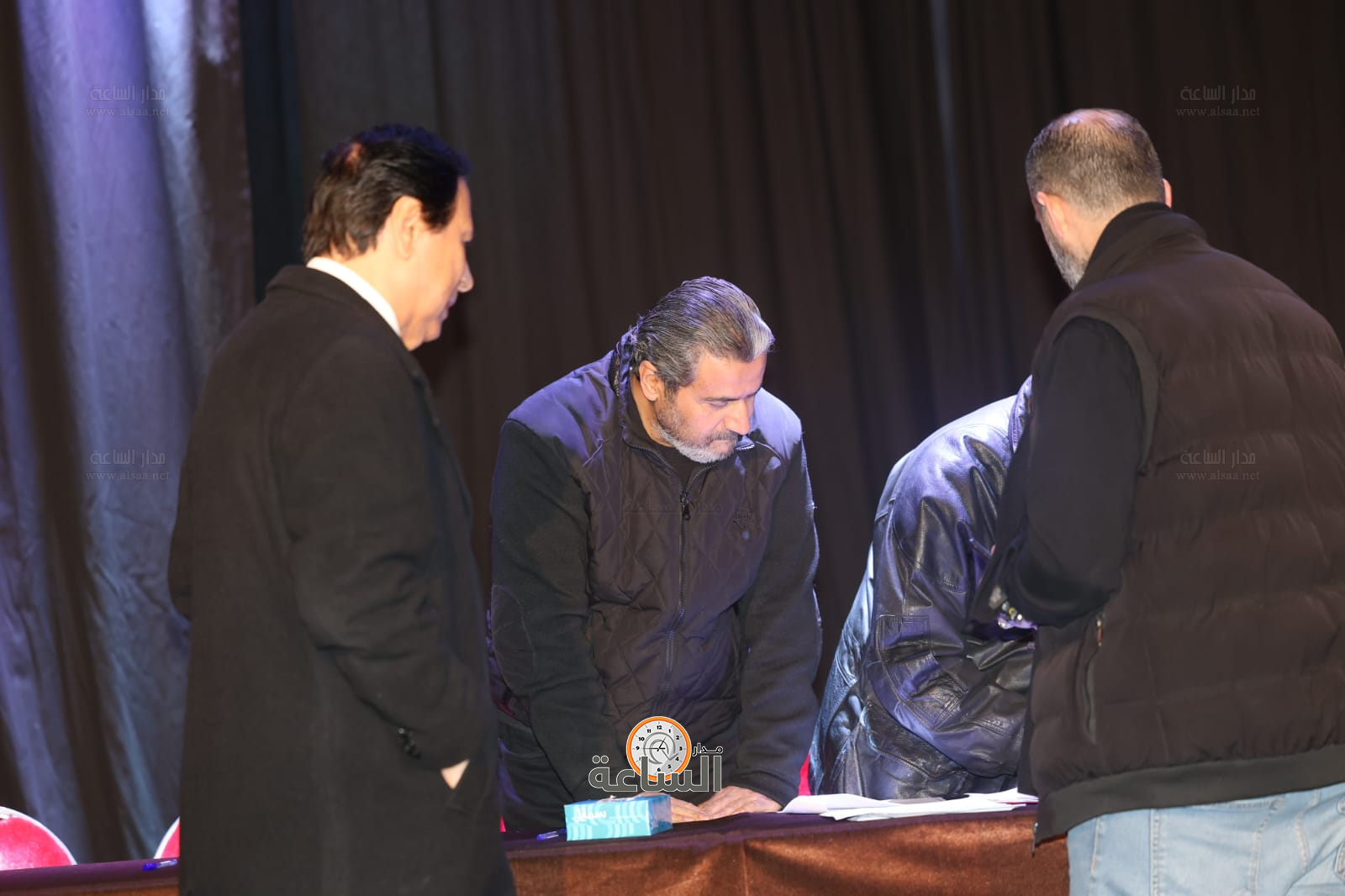 Madar Al-Saa Images 0.029987397403684612