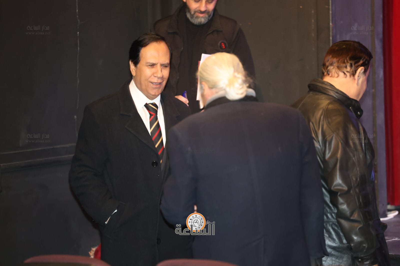 Madar Al-Saa Images 0.4218128653249742