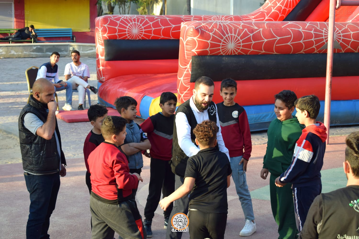 Madar Al-Saa Images 0.3678489164171803