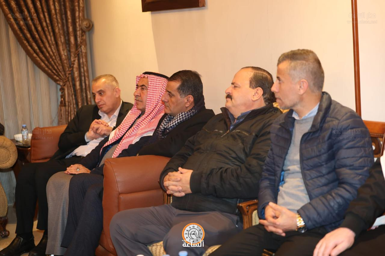 Madar Al-Saa Images 0.3325959745221365